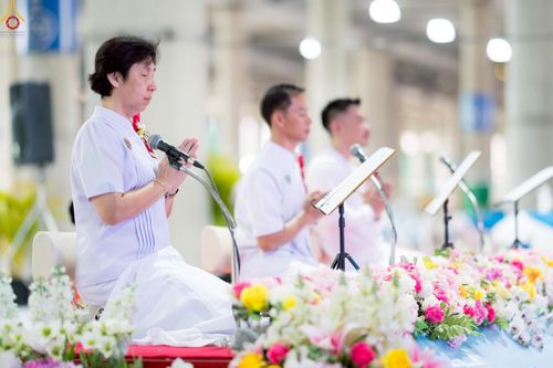 ภาพ No.235283:วันที่ 27 กรกฎาคม พ.ศ. 2568 พิธีตักบาตรฉลองพระใหม่ โครงการบรรพชาและอุปสมบทมู่รุ่นเข้าพรรษา ณ วัดพระธรรมกาย