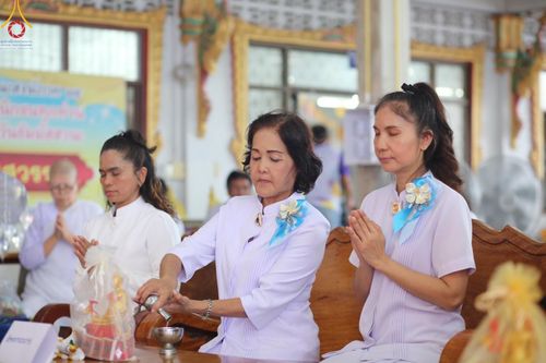 ภาพ No.163402:โครงการกฐินสามัคคีทั่วไทย 30,000 วัด บูชาธรรม 80 ปี หลวงพ่อธัมมชโย โดย คณะศิษยานุศิษย์วัดพระธรรมกาย ณ วัดพรสวรรค์ จ.สุพรรณบุรี วันที่ 19 ตุลาคม พ.ศ. 2567