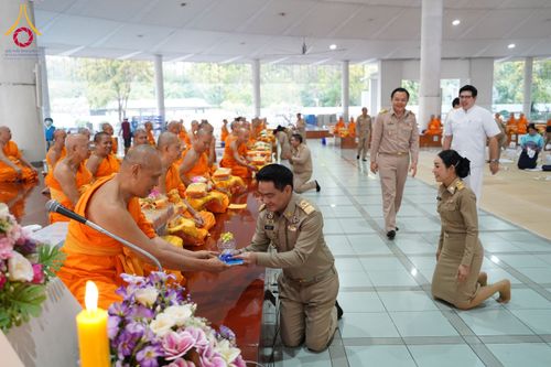 ภาพ No.201891:ผู้ว่าปทุมฯ มอบแนวทางการขับเคลื่อนพัฒนาจังหวัดฯ แก่หัวหน้าส่วนราชการ ผู้บริหารท้องถิ่น กำนัน ผู้ใหญ่บ้าน อ.คลองหลวง วันอังคารที่ 21 มกราคม พ.ศ. 2568