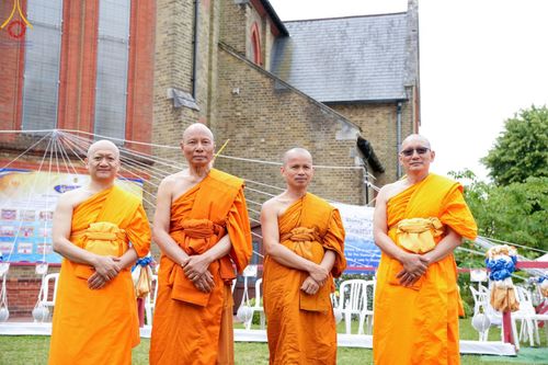 ภาพ No.142538:พิธีพัทธสีมา ประดิษฐานลูกนิมิตมหาสมบัติ สถาปนาอุโบสถวัดพระธรรมกายลอนดอน บูชาธรรม 80 ปี หลวงพ่อธัมมชโย วันเสาร์ที่ 22 มิถุนายน พ.ศ. 2567