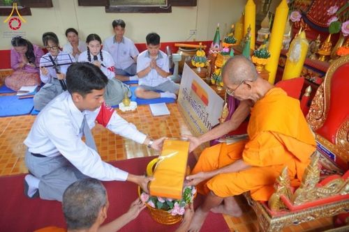 พิธีทอดกฐิน ณ วัดแหลมรวกอินทรนิมิตร ต.ธงชัยเหนือ อ.ปักธงชัย จ.นครราชสีมา ในโครงการกฐินสามัคคีทั่วไทย 30,000 วัด บูชาธรรม 80 ปี หลวงพ่อธัมมชโย โดยคณะศิษยานุศิษย์วัดพระธรรมกาย วันที่ 27 ตุลาคม พ.ศ.2567 กฐินสัมฤทธิ์เด็กดี V-Star โรงเรียนตะวันชัย จ.นครราชสีม