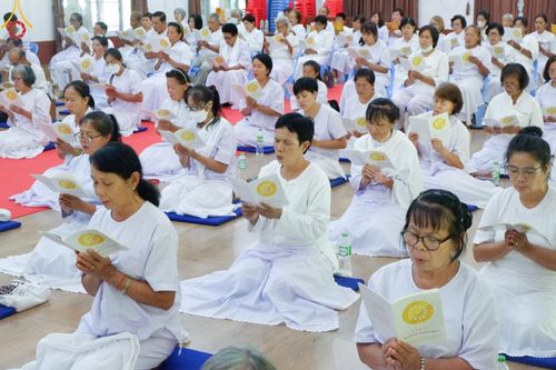 ภาพ No.153783:โครงการอบรมอุบาสก อุบาสิกาแก้ว รุ่นที่ 1 ผู้แทนทอดกฐินสามัคคี 30,000 วัดทั่วไทย ระหว่างวันที่ 6-8 กันยายน พ.ศ. 2567 ณ ศูนย์ปฏิบัติธรรมลำปาง