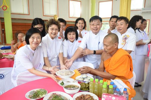 ภาพ No.158076:พิธีทอดผ้าป่า ติดตั้งแผ่นสิริฉะทะนะรัสมี(หลังคา) อาคาร 80 ปี หลวงพ่อธัมมชโย วันอาทิตย์ที่ 22 กันยายน พ.ศ. 2567 ณ ศูนย์ปฏิบัติธรรมวิหารแดง อ.วิหารแดง จ.สระบุรี