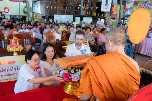 ภาพ No.182413:พิธีทอดกฐิน ณ วัดท่าชัยศรีสุทธาวาส อำเภอเมืองนครนายก จ.นครนายก ในโครงการทอดกฐินสามัคคีทั่วไทย 30,000 วัด บูชาธรรม 80 ปี หลวงพ่อธัมมชโย โดยคณะศิษยานุศิษย์วัดพระธรรมกาย วันที่ 9 พฤศจิกายน พ.ศ. 2567