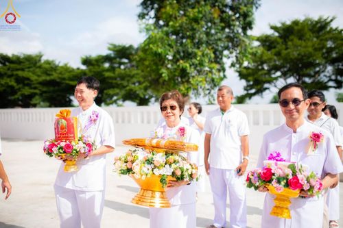 ภาพ No.164533:พิธีทอดกฐิน ณ วัดเทพมงคล อ.บางซ้าย จ.พระนครศรีอยุธยา ในโครงการกฐินสามัคคีทั่วไทย 30,000 วัด บูชาธรรม 80 ปี หลวงพ่อธัมมชโย โดยคณะศิษยานุศิษย์วัดพระธรรมกาย วันที่ 20 ตุลาคม พ.ศ. 2567