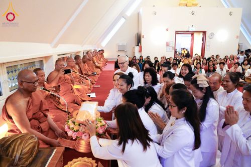 ภาพ No.174957:พิธีทอดกฐินวัดไทยนอร์เวย์ ประเทศนอร์เวย์ ในโครงการกฐินสามัคคีทั่วไทย 30,000 วัด บูชาธรรม 80 ปี หลวงพ่อธัมมชโย โดยคณะศิษยานุศิษย์วัดพระธรรมกาย วันที่ 11 พฤศจิกายน พ.ศ. 2567