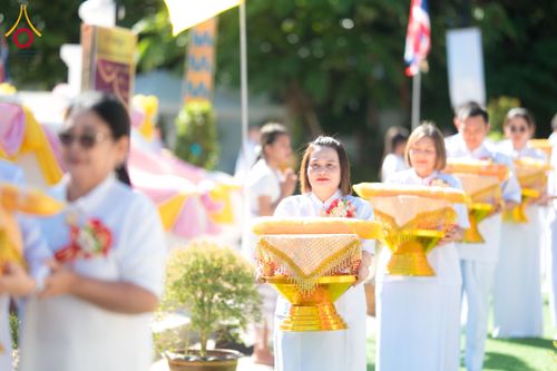 ภาพ No.171899:พิธีทอดกฐินสร้างพระเจดีย์ ประดิษสถานพระบรมสารีริกธาตุ ณ วัดกิ่วลม อ.ฮอด จ.เชียงใหม่ ในโครงการกฐินสามัคคีทั่วไทย 30,000 วัด บูชาธรรม 80 ปี หลวงพ่อธัมมชโย โดยคณะศิษยานุศิษย์วัดพระธรรมกาย วันที่ 26 ตุลาคม พ.ศ. 2567