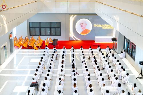 ภาพ No.103693:พิธีเปิดห้องนิทรรศการเพื่อสันติภาพโลก World Peace Lies Within ONE MAN'S VISION   วาระอายุวัฒนมงคล 83 ปี หลวงพ่อทัตตชีโว ณ ชั้น 2 อาคาร 100 ปี คุณยายอาจารย์ฯ วัดพระธรรมกาย วันพฤหัสบดีที่ 21 ธันวาคม พ.ศ. 2566