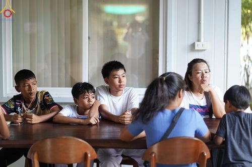 ภาพ No.61787:โครงการบรรพชาสามเณร เพื่อฟื้นฟูพระพุทธศาสนาทั่วไทย ณ ศูนย์อบรมที่พักสงฆ์บ้านร่มเย็น จ.นราธิวาส วันที่ 1 เมษายน พ.ศ. 2567