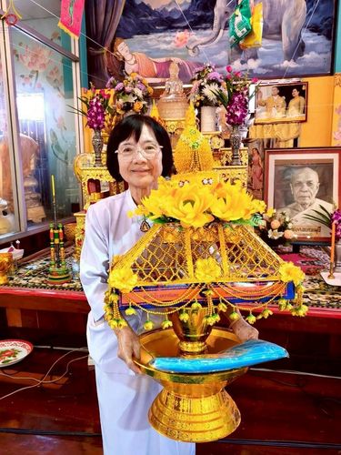 ภาพ No.256370:วันที่ 12 ตุลาคม พ.ศ. 2568 พิธีทอดกฐินสามัคคีทั่วไทย 30,000 วัด โดยคณะศิษยานุศิษย์ บูชาธรรม 81 ปี หลวงพ่อธัมมชโย ณ วัดเสาธงนอก อ.บางเสาธง จ.สมุทรปราการ