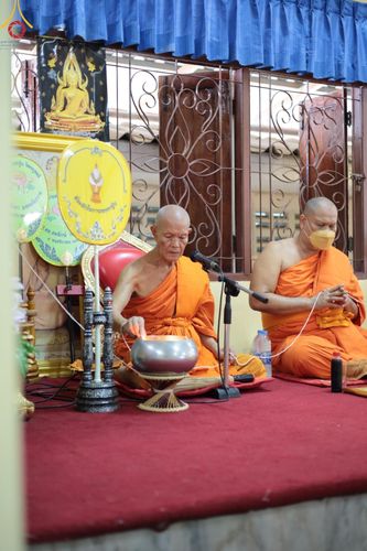 ภาพ No.171844:พิธีทอดกฐิน ณ วัดดงมูลเหล็ก แขวงบ้านช่างหล่อ เขตบางกอกน้อย กรุงเทพฯ ในโครงการกฐินสามัคคีทั่วไทย 30,000 วัด บูชาธรรม 80 ปี หลวงพ่อธัมมชโย โดยคณะศิษยานุศิษย์วัดพระธรรมกาย วันที่ 20 ตุลาคม พ.ศ. 2567