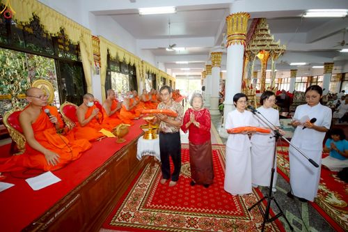 ภาพ No.258236:วันที่ 12 ตุลาคม พ.ศ. 2568 พิธีทอดกฐินสามัคคีทั่วไทย 30,000 วัด โดยคณะศิษยานุศิษย์ บูชาธรรม 81 ปี หลวงพ่อธัมมชโย ณ วัดวังทองวราราม อ.วังทอง จ.พิษณุโลก