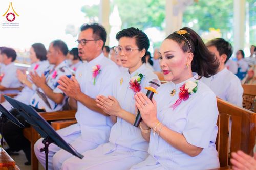 ภาพ No.178491:พิธีทอดกฐิน ณ วัดฟากทุ่ง ต.โนนพลวง อ.ลานกระบือ จ.กำแพงเพชร ในโครงการทอดกฐินสามัคคีทั่วไทย 30,000 วัด บูชาธรรม 80 ปี หลวงพ่อธัมมชโย โดยคณะศิษยานุศิษย์วัดพระธรรมกาย วันที่ 14 พฤศจิกายน พ.ศ. 2567