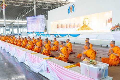 ภาพ No.102358:พิธีถวายอุปกรณ์ทำความสะอาด ณ บ้านแก้วเรือนทองคุณยายอาจารย์ฯ วัดพระธรรมกาย วันเสาร์ที่ 16 ธันวาคม พ.ศ. 2566