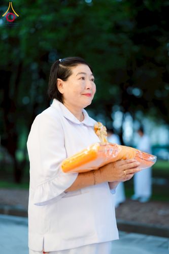 ภาพ No.244499:วันเสาร์ที่ 6 กันยายน พ.ศ. 2568 พิธีเวียนประทักษิณ และวันทาสีมาของนาคธรรมทายาท โครงการอุปสมบทหมู่บูชาธรรมครบรอบ 108 ปี วันครูผู้ค้นพบวิชชาธรรมกาย ณ โบสถ์พระไตรปิฎก วัดพระธรรมกาย