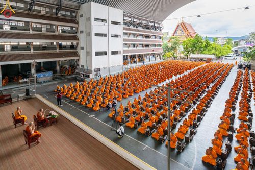 ภาพ No.128162:พิธีอัญเชิญพระบรมสารีริกธาตุ " ใจกลางเมืองนครหาดใหญ่ " เพื่อประดิษฐาน ณ มหารัตนเจดีย์สิริปทุมสวรรค์ (เจดีย์อริยพุทธะ 5 พระองค์) ศูนย์ปฏิบัติธรรมภาคใต้ อ.บางกล่ำ จ.สงขลา  วันที่ 9 มีนาคม พ.ศ.2567 (ชุดที่ 1)