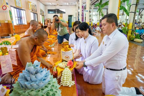 ภาพ No.93449:พิธีทอดกฐินสามัคคีทั่วไทย 5,000 วัด ณ วัดห้วยขมิ้น จ.สระบุรี วันที่ 4 พฤศจิกายน พ.ศ. 2566