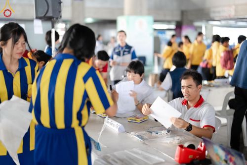 ภาพ No.59316:การอบรมอาสาสมัคร  เตรียมงานและจัดถวายภัตตาหาร แด่พระสังฆาธิการ 10,000 กว่าวัดทั่วประเทศ ในวันที่ 21-22 เมษายน พ.ศ.2567 เพื่องานวันคุ้มครองโลก จัดโดย ชมรมพุทธศาสตร์สากลฯ