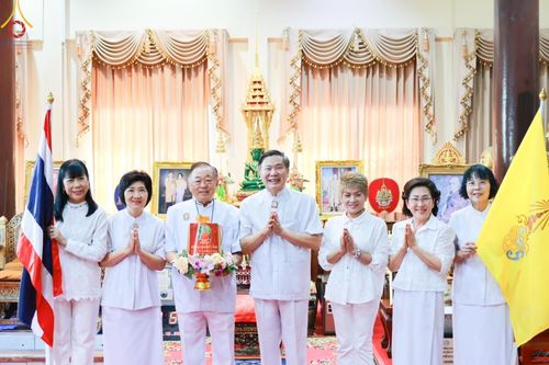 ภาพ No.172420:พิธีทอดกฐิน ณ วัดโพธิ์เรียง แขวงบ้านช่างหล่อ เขตบางกอกน้อย กรุงเทพฯ ในโครงการกฐินสามัคคีทั่วไทย 30,000 วัด บูชาธรรม 80 ปี หลวงพ่อธัมมชโย โดยคณะศิษยานุศิษย์วัดพระธรรมกาย วันที่ 20 ตุลาคม พ.ศ. 2567