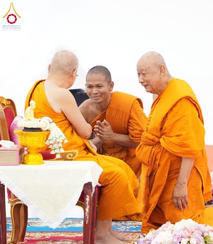 ภาพ No.152461:พิธียกฉัตรขาว 5 ชั้น กางกั้นถวายองค์พระประธาน อาคารปฏิบัติธรรมวัดสายสุวพรรณ ต.คลองสี่ อ.คลองหลวง จ.ปทุมธานี วันเสาร์ที่ 7 กันยายน พ.ศ. 2567