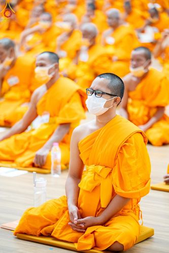 ภาพ No.187691:พระธรรมยาตรา รับฟังพระธรรมเทศนา จากหลวงพ่อทัตตชีโว ในโครงการธรรมยาตรา ปีที่ 13 กตัญญูบูชา มหาปูชนียาจารย์ พระมงคลเทพมุนี(สด จนฺทสโร) พระผู้ปราบมาร อนุสรณ์สถาน 7 แห่ง ณ ห้องแก้วสารพัดนึก 2 วัดพระธรรมกาย วันที่ 26 ธันวาคม พ.ศ. 2567