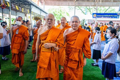 ภาพ No.87969:การลงพื้นที่ตรวจเยี่ยมและติดตามผลการดำเนินงาน โครงการสร้างความปรองดองสมานฉันท์ โดยใช้หลักธรรมทางพระพุทธศาสนา "หมู่บ้านรักษาศีล5" จังหวัดปทุมธานี