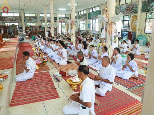 ภาพ No.169036:พิธีทอดกฐิน ณ วัดสว่างโพนตาล จ.อุดรธานี ในโครงการกฐินสามัคคีทั่วไทย 30,000 วัด บูชาธรรม 80 ปี หลวงพ่อธัมมชโย โดยคณะศิษยานุศิษย์วัดพระธรรมกาย วันที่ 24 ตุลาคม พ.ศ. 2567