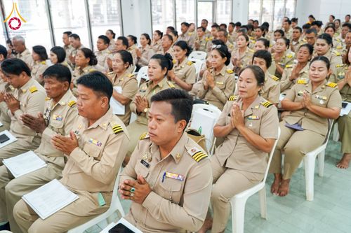 ภาพ No.176554:ชมรมกำนัน ผู้ใหญ่บ้านฯ อ.คลองหลวง ทอดผ้าป่าสมทบโครงการกฐินสามัคคีทั่วไทย 30,000 วัด วันที่ 4 พฤศจิกายน พ.ศ. 2567 ณ วัดพระธรรมกาย อ.คลองหลวง จ.ปทุมธานี