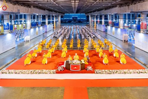 ภาพ No.160954:พิธีฉลองชัยสวดมนต์บทธัมมจักกัปปวัตนสูตร ครบ 6,788,140,140 จบ ณ มหารัตนวิหารคด วัดพระธรรมกาย วันที่ 10 ตุลาคม พศ. 2567