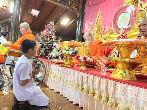 ภาพ No.182174:พิธีทอดกฐิน ณ วัดบ้านใหม่สิริวัฒนาราม จ.ชัยนาท ในโครงการทอดกฐินสามัคคีทั่วไทย 30,000 วัด บูชาธรรม 80 ปี หลวงพ่อธัมมชโย โดยคณะศิษยานุศิษย์วัดพระธรรมกาย วันที่ 27 ตุลาคม พ.ศ. 2567 กฐินสัมฤทธิ์เด็กดี V-Star โรงเรียนวัดบ้านใหม่ จ.ชัยนาท