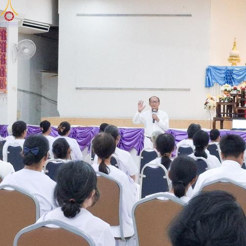 ภาพ No.155380:โครงการอุบาสกแก้ว อุบาสิกาแก้ว รุ่นที่ 2 ตัวแทนทอดกฐินสามัคคีทั่วไทย 30,000 วัด บูชาธรรม 80 ปี หลวงพ่อธัมมชโย ศูนย์ปฏิบัติธรรมเพชรบูรณ์ ต.นาป่า อ.เมือง จ.เพชรบูรณ์