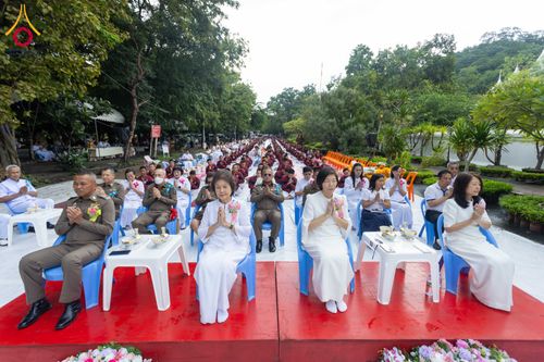 ภาพ No.351495:วันที่ 22 กันยายน พ.ศ. 2569  พิธีตักบาตรสามเณรธรรมทายาท โครงการบรรพชาพัฒนาคุณธรรม จริยธรรม  สำหรับนักเรียนนายสิบตำรวจ (นสต.) รุ่นที่ 16 ศูนย์ฝึกอบรมตำรวจภูธรภาค 1  ณ วัดพระพุทธบาทราชวรมหาวิหาร