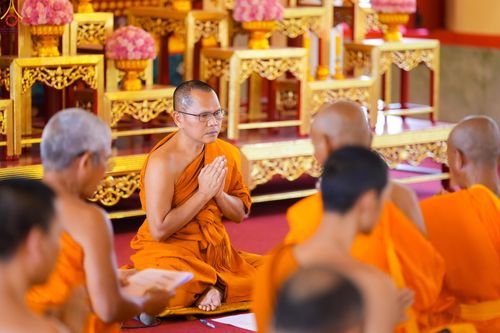 ภาพ No.280463:วันที่ 4 ธันวาคม พ.ศ. 2568 พิธีอุปสมบทหมู่ ในโครงการบวชบูชาธรรมมหาปูชนียาจารย์ 4 วัด ในจังหวัดบุรีรัมย์