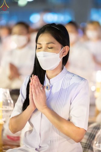 ภาพ No.75282:พิธีจุดประทีปถวายเป็นพุทธบูชา และบูชาธรรมมหาปูชนียาจารย์ ในโครงการธรรมยาตรากตัญญูบูชา มหาปูชนียาจารย์ พระมงคลเทพมุนี(สด จนฺทสโร) พระผู้ปราบมาร ปีที่ 11 ณ อนุสรณ์สถานลำดับที่ 7 สถานที่ขยายวิชชาธรรมกาย วัดพระธรรมกาย จ.ปทุมธานี วันที่ 31 มกราคม พ.ศ. 2566