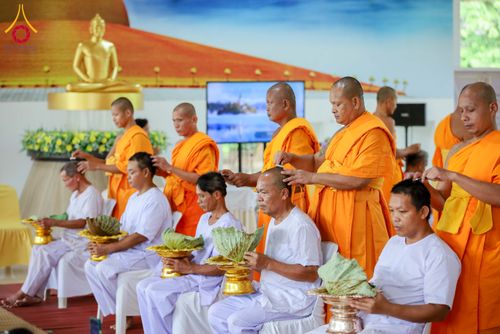 ภาพ No.340070:วันอาทิตย์ ที่ 19 กรกฎาคม 2569 พิธีตัดปอยผมนาคธรรมทายาทโครงการอุปสมบทรุ่นเข้าพรรษาประจำปี2569  ณ ธุดงคสถานพิษณุโลก อ.วังทอง จ.พิษณุโลก