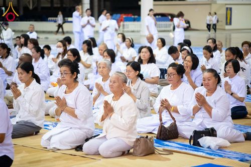 ภาพ No.287211:วันที่ 3 มกราคม พ.ศ.2569 พิธีถวายภัตตาหารเป็นสังฆทาน แด่พระธรรมยาตรา ณ วัดพระธรรมกาย  จังหวัดปทุมธานี ในโครงการธรรมยาตรา กตัญญูบูชา มหาปูชนียาจารย์ พระมงคลเทพมุนี(สด จนฺทสโร) พระผู้ปราบมาร อนุสรณ์สถาน 7 แห่ง ปีที่ 14