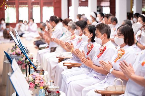 ภาพ No.74861:พิธีเจริญพระพุทธมนต์ ปฏิบัติธรรม มอบทุนการศึกษา ถวายสังฆทาน 106 วัด เพื่อถวายเป็นพุทธบูชา และขับเคลื่อนโครงการหมู่บ้านรักษาศีล 5 โดยคณะสงฆ์จังหวัดนครปฐม คณะศิษยานุศิษย์วัดพระธรรมกาย โครงการธรรมยาตราฯ ปีที่ 11 ณ วัดบางปลา อ.บางเลน จ.นครปฐม วันที่ 28 มกราค