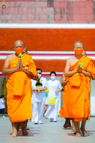 ภาพ No.66202:พิธีอุปสมบทวัดสองพี่น้อง อ.สองพี่น้อง จ.สุพรรณบุรี รับบุญจัดงานโดยสำนักงานวัดฯ เมื่อวันที่ 7 ธันวาคม พ.ศ. 2565