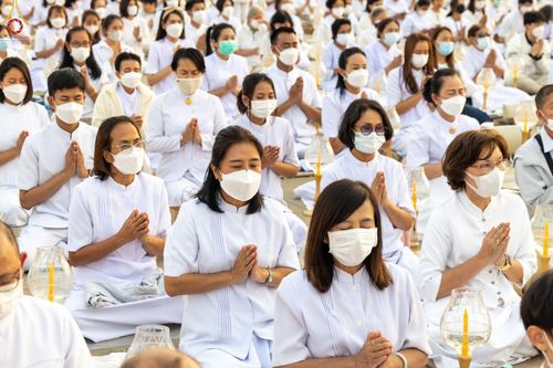 ภาพ No.75366:พิธีจุดประทีปถวายเป็นพุทธบูชา และบูชาธรรมมหาปูชนียาจารย์ ในโครงการธรรมยาตรากตัญญูบูชา มหาปูชนียาจารย์ พระมงคลเทพมุนี(สด จนฺทสโร) พระผู้ปราบมาร ปีที่ 11 ณ อนุสรณ์สถานลำดับที่ 7 สถานที่ขยายวิชชาธรรมกาย วัดพระธรรมกาย จ.ปทุมธานี วันที่ 31 มกราคม พ.ศ. 2566