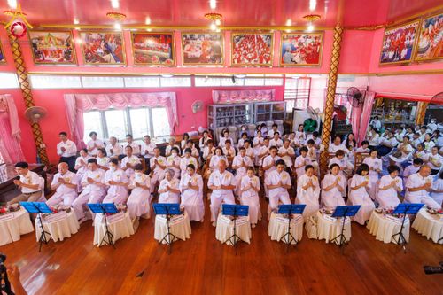 ภาพ No.298274:วันที่ 17 มกราคม พ.ศ. 2569  พิธีเจริญพระพุทธมนต์ ปฏิบัติธรรม มอบทุนการศึกษา ถวายสังฆทาน 109 วัด โครงการธรรมยาตราปีที่ 14 ณ วัดตะเคียน อำเภอบางกรวย จังหวัดนนทบุรี