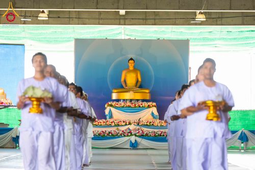 ภาพ No.339724:วันที่ 19 กรกฎาคม พ.ศ.2569 พิธีตัดปอยผม โครงการบวชพระนานาชาติ AEC และ WAB รุ่นที่ 10 THE AEC & INTERNATIONAL ORDINATION PROGRAM ณ มหารัตนวิหารคด 30 วัดพระธรรมกาย ปทุมธานี