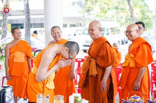 ภาพ No.316174:วันเสาร์ที่ 28 มีนาคม พ.ศ. 2569 พิธีบำเพ็ญกุศล คุณพ่อณรงค์ จินตมากุล  สิริอายุ 99 ปี 11 เดือน โยมบิดา พระครูปลัดรัตนวีรวัฒน์ (รังสฤษดิ์ อิทฺธิจินตโก) ที่ปรึกษาเจ้าคณะจังหวัดปทุมธานี เจ้าอาวาสวัดพระธรรมกาย  ณ ห้องปลูกศรัทธา 2 วัดพระธรรมกาย ปทุมธานี