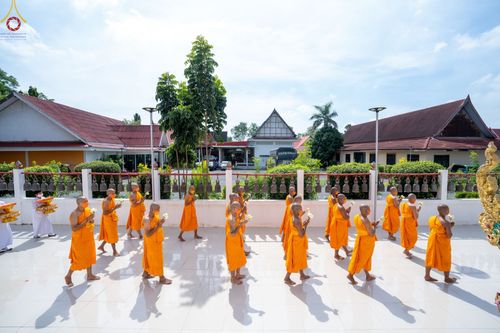 ภาพ No.67184:พิธีอุปสมบทวัดโสภณาราม อ.ลำลูกกา จ.ปทุมธานี รับบุญจัดงานโดย สำนักประธานคณะกรรมการบริหาร เมื่อวันที่ 9 ธันวาคม พ.ศ. 2565