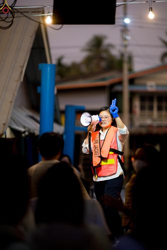 ภาพ No.300693:ภาพเบื้องหลังอาสาสมัครรวมใจ ชุดที่ 3 ในโครงการธรรมยาตรา กตัญญูบูชา มหาปูชนียาจารย์ พระมงคลเทพมุนี(สด จนฺทสโร) พระผู้ปราบมาร อนุสรณ์สถาน 7 แห่ง ปีที่ 14