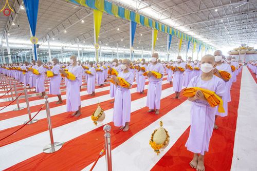 ภาพ No.79858:พิธีขอบรรพชา , พิธีคล้องอังสะ พิธีขอสรณคมน์และศีล , พิธีขอนิสสัย ในโครงการบรรพชาสามเณรฟื้นฟูพระพุทธศาสนาทั่วไทย วันเสาร์ที่ 8 เมษายน พ.ศ.2566