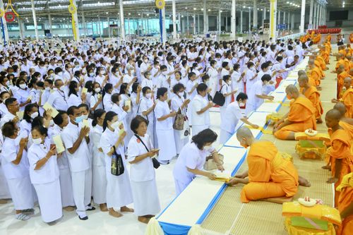 ภาพ No.83958:พิธีมุทิตาอุปสมบทพระมหาเปรียญธรรม ในวันอาทิตย์ที่ 2 กรกฎาคม พ.ศ.2566 ณ สภาธรรมกายสากล วัดพระธรรมกาย