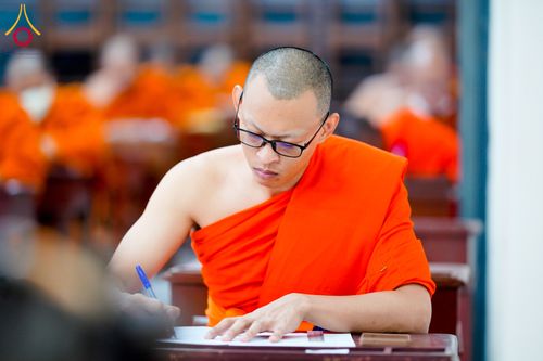 ภาพ No.285687:วันที่ 11-14 ธันวาคม พ.ศ.2568  โครงการอบรมบาลีก่อนสอบสนามหลวง สำนักเรียนวัดสามพระยา ชั้น ปธ.6-9 ประจำปี 2568-2569 ณ วัดสามพระยา กรุงเทพมหานคร