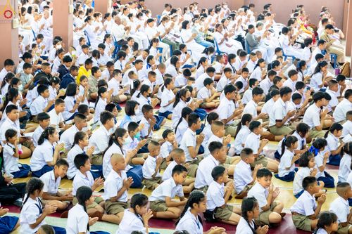 ภาพ No.288527:วันที่ 5 มกราคม พ.ศ. 2569 พิธีทอดผ้าป่าทำนุบำรุงศาสนสถาน ณ วัดอัมพวัน ต.สองพี่น้อง อ.สองพี่น้อง จ.สุพรรณบุรี ในโครงการธรรมยาตรา กตัญญูบูชา มหาปูชนียาจารย์ พระมงคลเทพมุนี(สด จนฺทสโร) พระผู้ปราบมาร อนุสรณ์สถาน 7 แห่ง ปีที่ 14