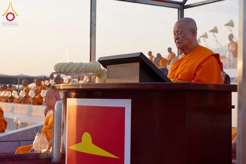 ภาพ No.312044:วันอังคารที่ 3 มีนาคม พ.ศ.2569 พิธีเวียนประทักษิณและจุดมาฆประทีป ณ ลานธรรมพระมหาธรรมกายเจดีย์ วัดพระธรรมกาย