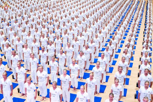 ภาพ No.340329:วันที่ 23 กรกฎาคม พ.ศ. 2569 พิธีเปิดโครงการพัฒนาคุณธรรม จริยธรรม สำหรับนักเรียนนายสิบตำรวจ (นสต.) รุ่นที่ 17 ศูนย์ฝึกอบรมตำรวจภูธรภาค 1 ระหว่างวันที่ 23-27 กรกฏาคม 2569 ( 5 วัน 4 คืน) ณ ศูนย์ปฏิบัติธรรมเวิล์ดพีช วัลเล่ย์ (World Peace Valley) เขาใหญ่  ต.ห
